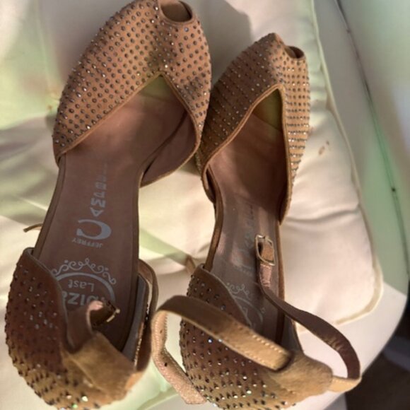 European Designer High Heels, Superior Quality for the stylish Fashionista. - Picture 1 of 12